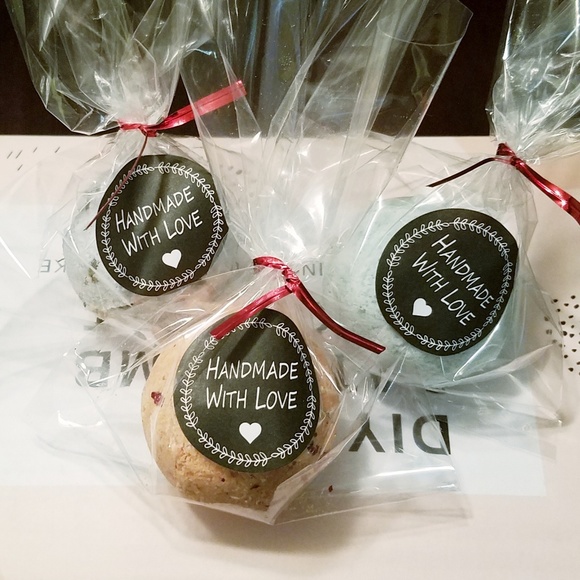 Other - 🧜‍♀️Bathbombs: 3 for $13🧜‍♀️